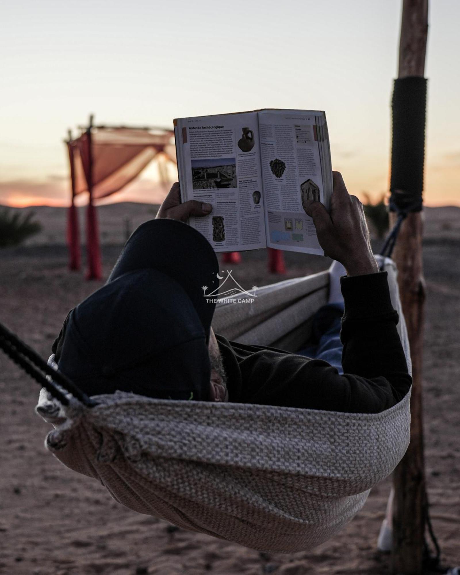 The White Camp - Your Merzouga Luxury Desert Camp & Erg Chebbi Dunes Camel Riding Buitenkant foto